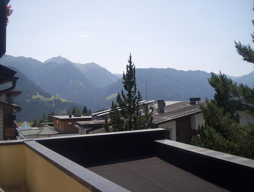 Hotel Garni Alpenruh-Micheluzzi Serfaus Exteriér fotografie